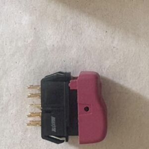 Renault 5 / Super 5 Kırmızı Kumanda Switchi – KONTROL GEREKLİ